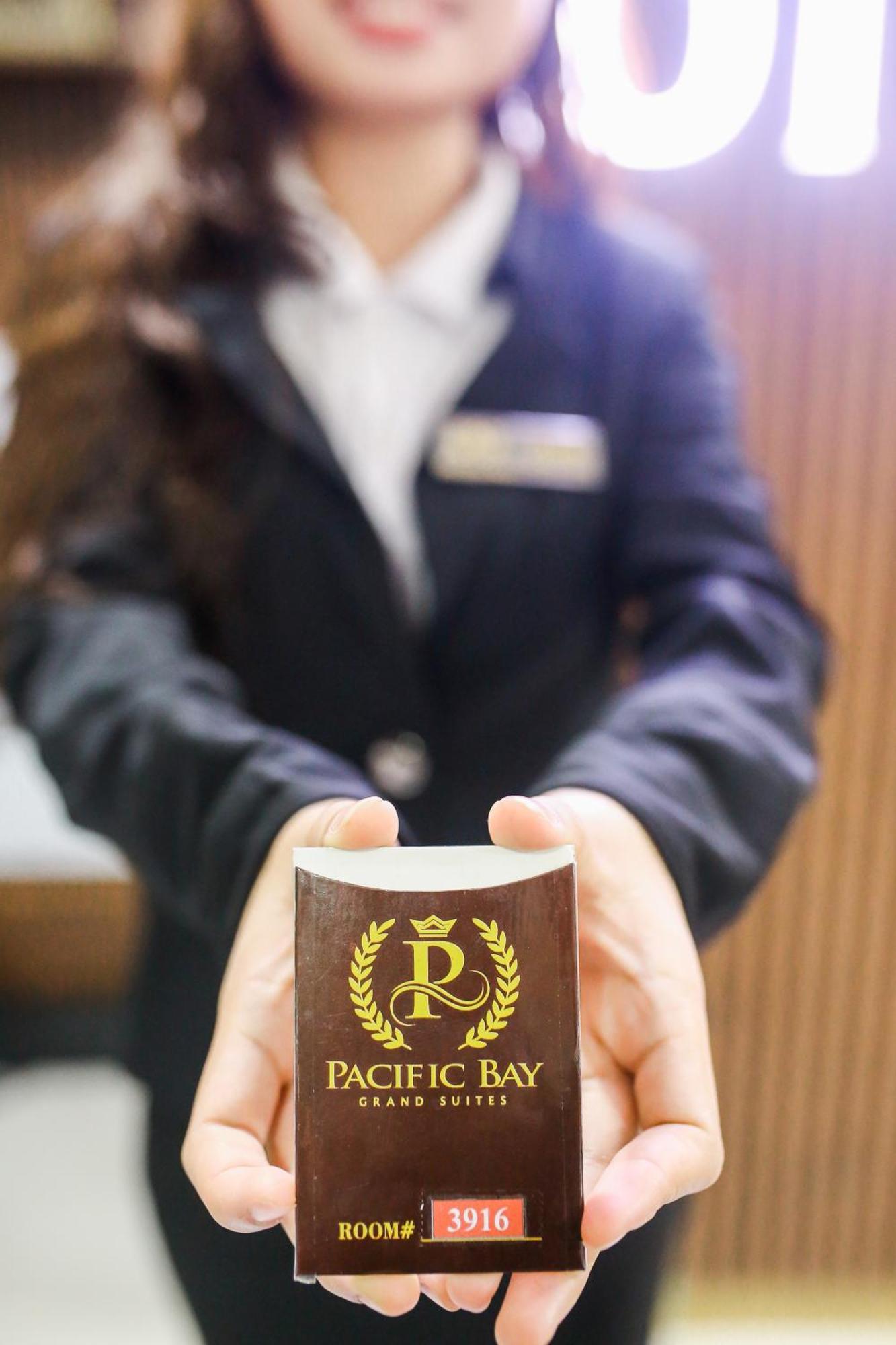 Pacific Bay Grand Suites Маніла Екстер'єр фото