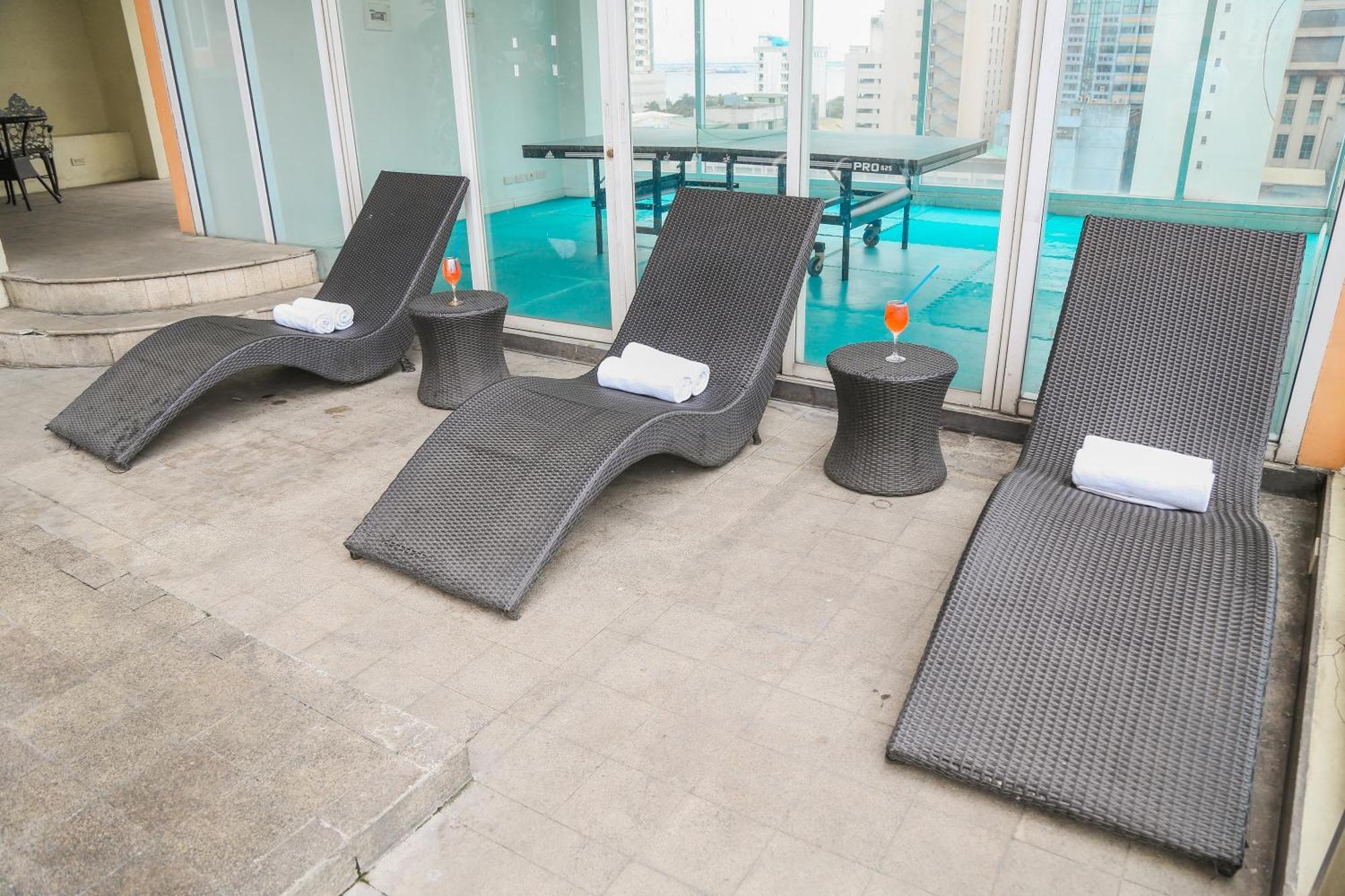 Pacific Bay Grand Suites Маніла Екстер'єр фото